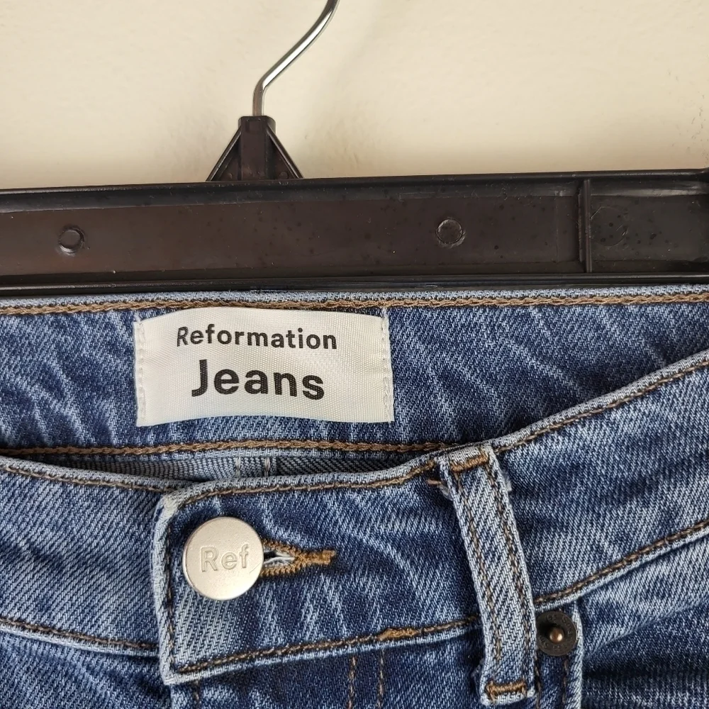 Reformation High And Skinny Jeans in Syracuse Wash Size 29